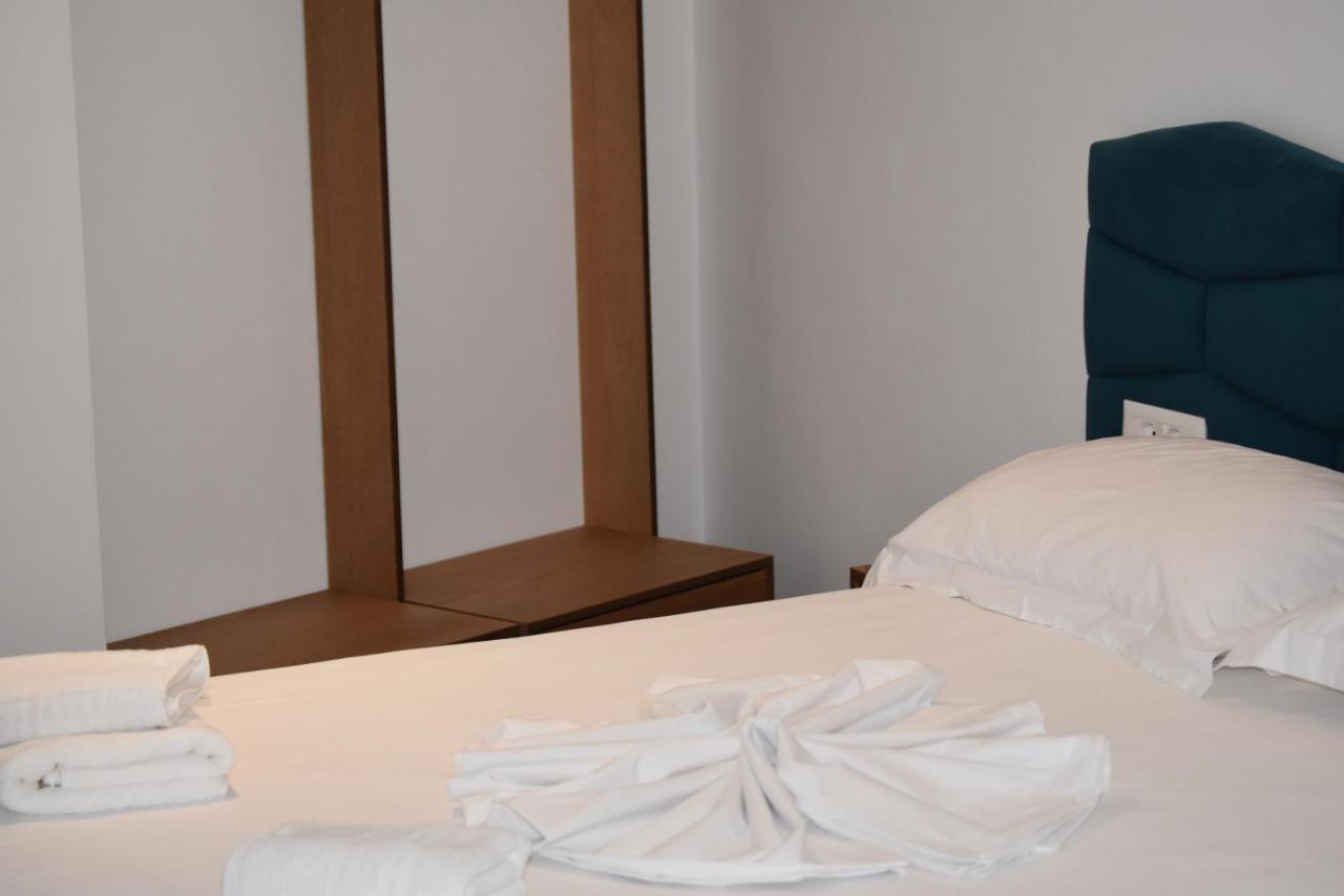 Agimi Hotel Ksamil Kültér fotó