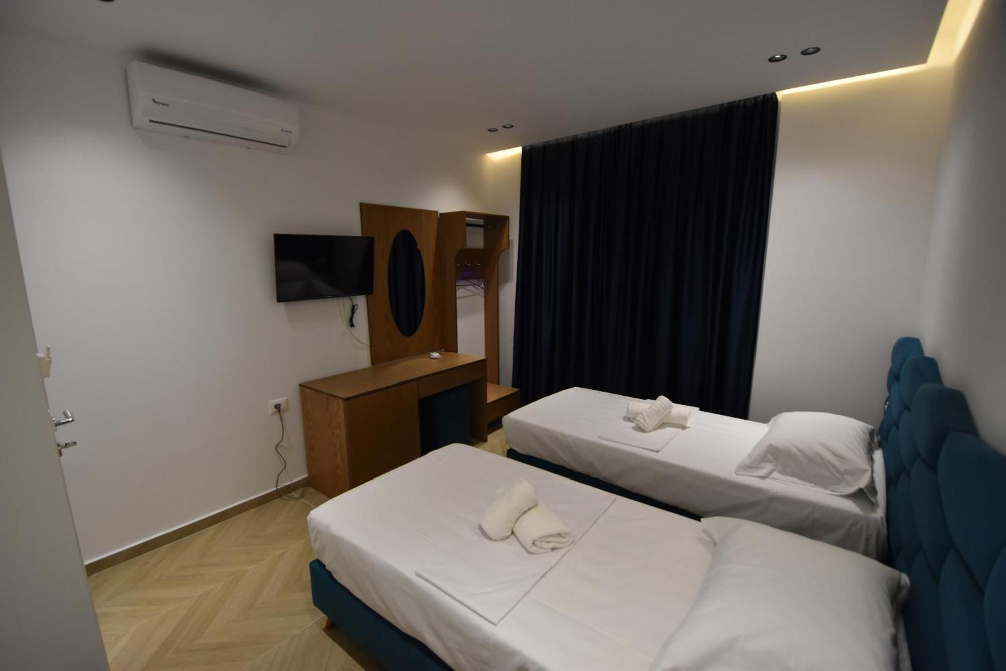 Agimi Hotel Ksamil Kültér fotó